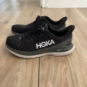 Hoka Women’s Mach 4